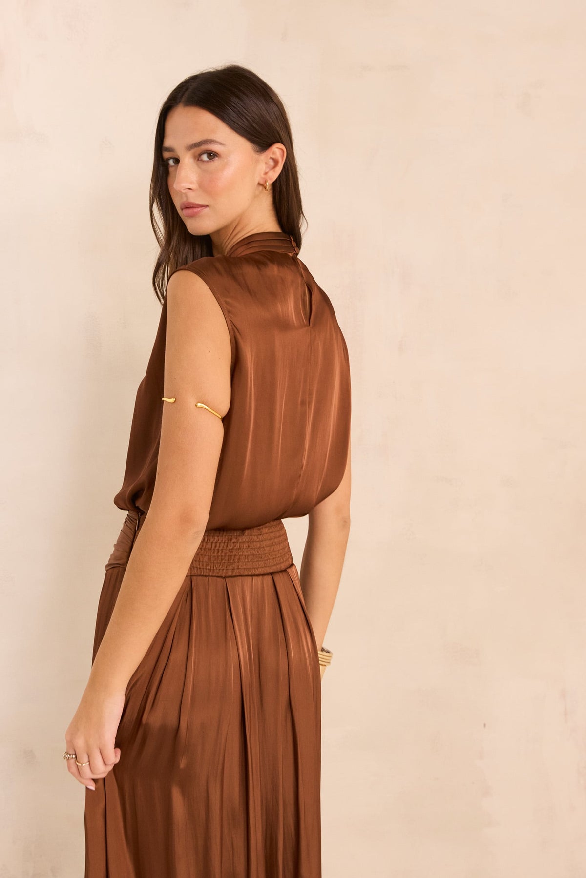 Blouse satinée sans manches MARLON